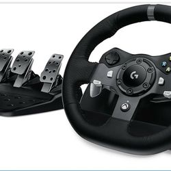 Logitech G920 Driving Force Racing Wheel and Floor Pedals