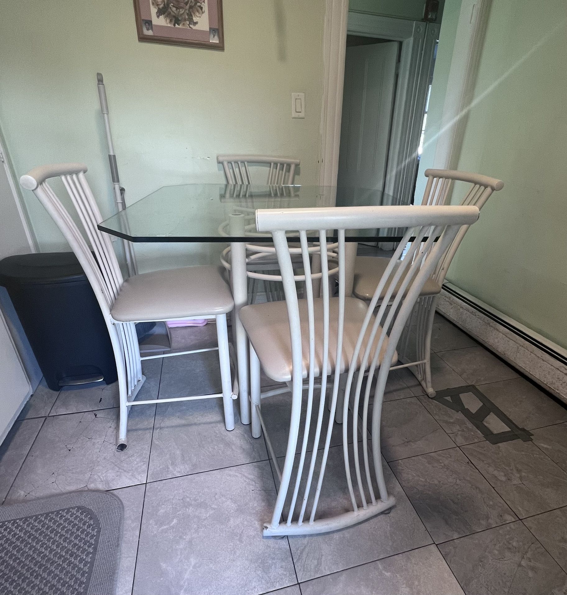 Dinner Table. 4 High Chair S