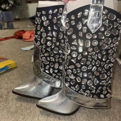 Size 8 1/2 And 9 1/2 Boots