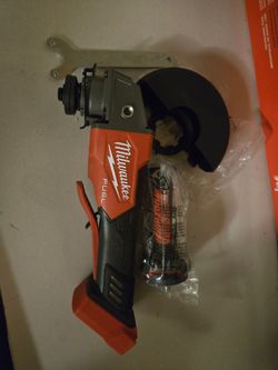 Milwaukee M18 FUEL Grinder, new. Firm price. Tool only