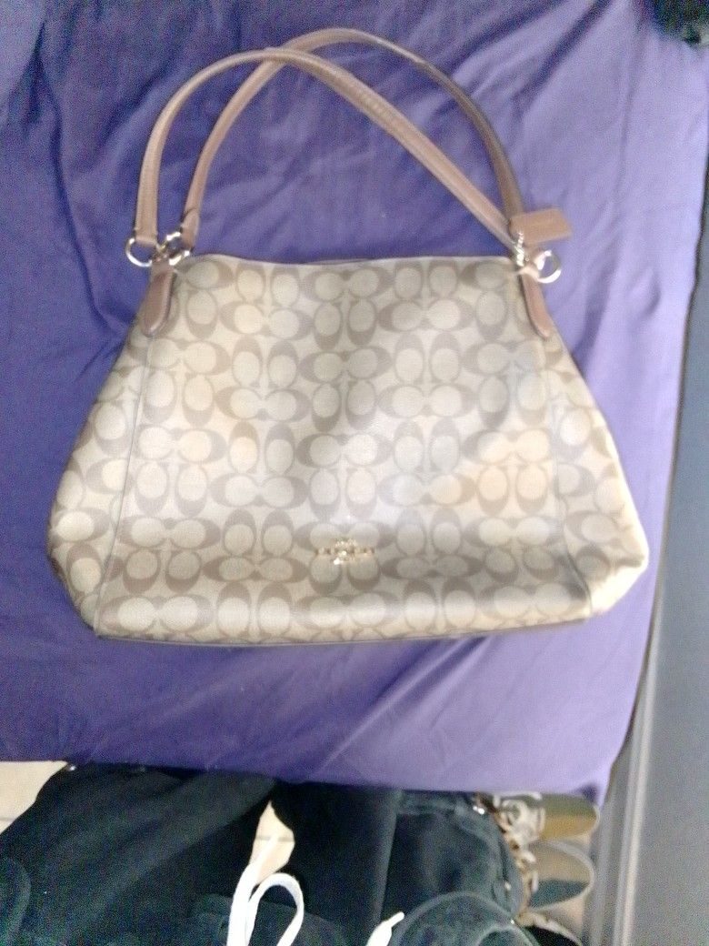 Authentic Coach Bag Excellent Condition  