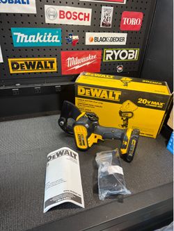 20V MAX Cordless Electrical Cable Cutting Tool (Tool Only)  new $650 tool only no battery included