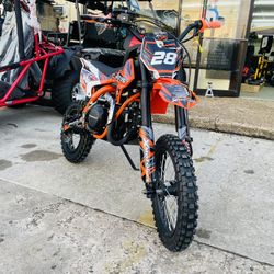 XMOTO 125CC DIRT BIKE Kids Motocross 