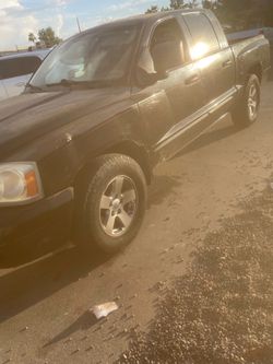 2006 Dodge Dakota
