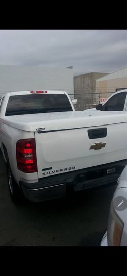 07 Silverado Tonneau Cover