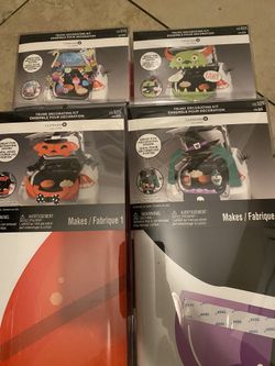 Halloween car decoration