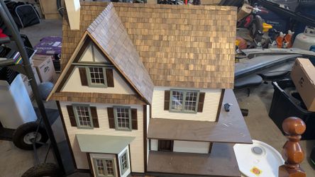 Wooden Dollhouse