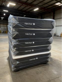 ☎️📲📞call or Tex (213)713-74-89      Nectar Mattress.             Nectar Premier Queen Size  - 13" Memory Foam Mattress     New Mattress in a plastic
