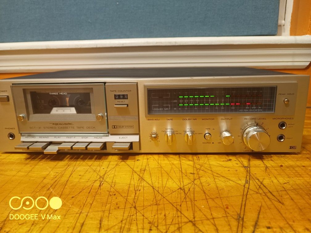 Realistic SCT 31 Tape Deck Silver Face Rare