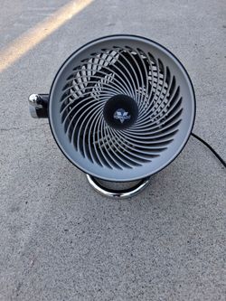 Vornado Pivot 6x Air Circulator Black  Fan