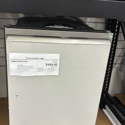 Samsung White Bespoke Dishwasher, Recessed Handle, 3rd Rack, $499