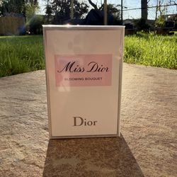 Miss Dior Perfume - 3.4 Fl Oz