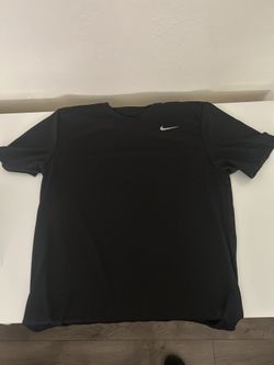 Nike Dri-FIT Legend Men's Fitness T-Shirt Black Size Medium