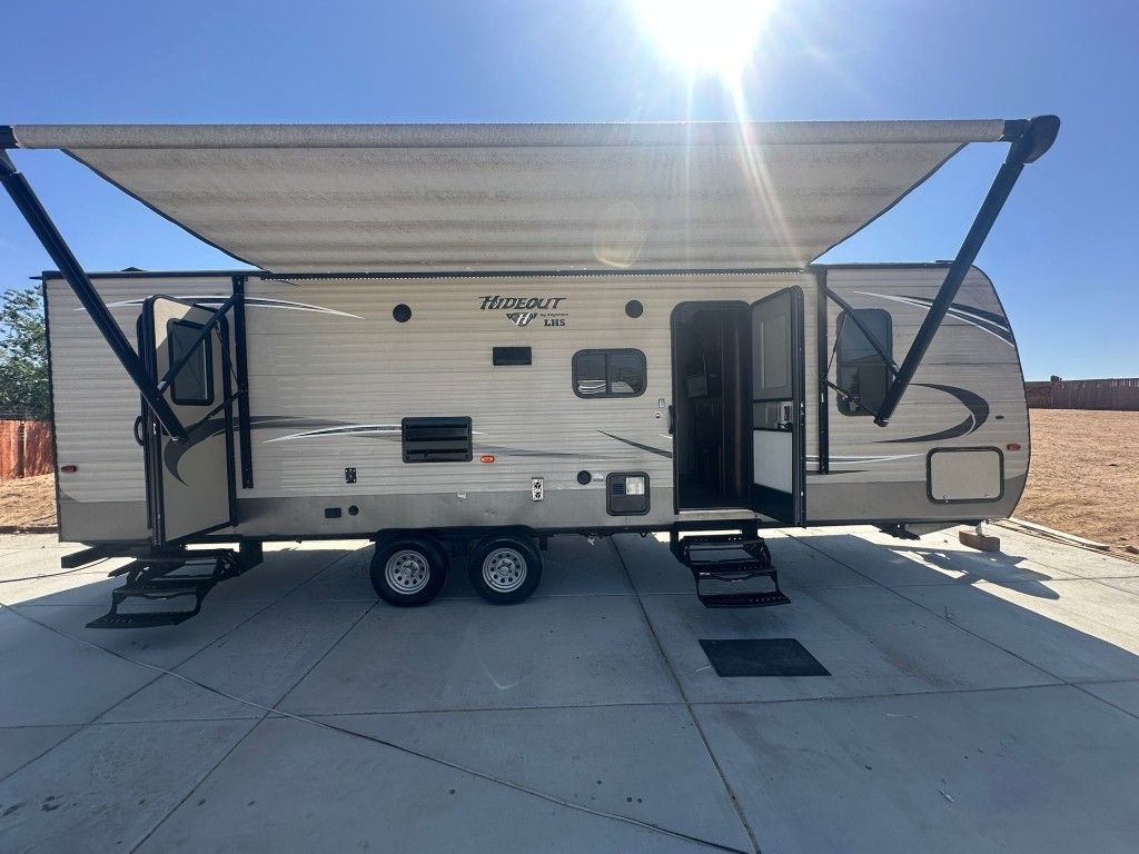 2017 HIDEOUT ULTRALIGHT