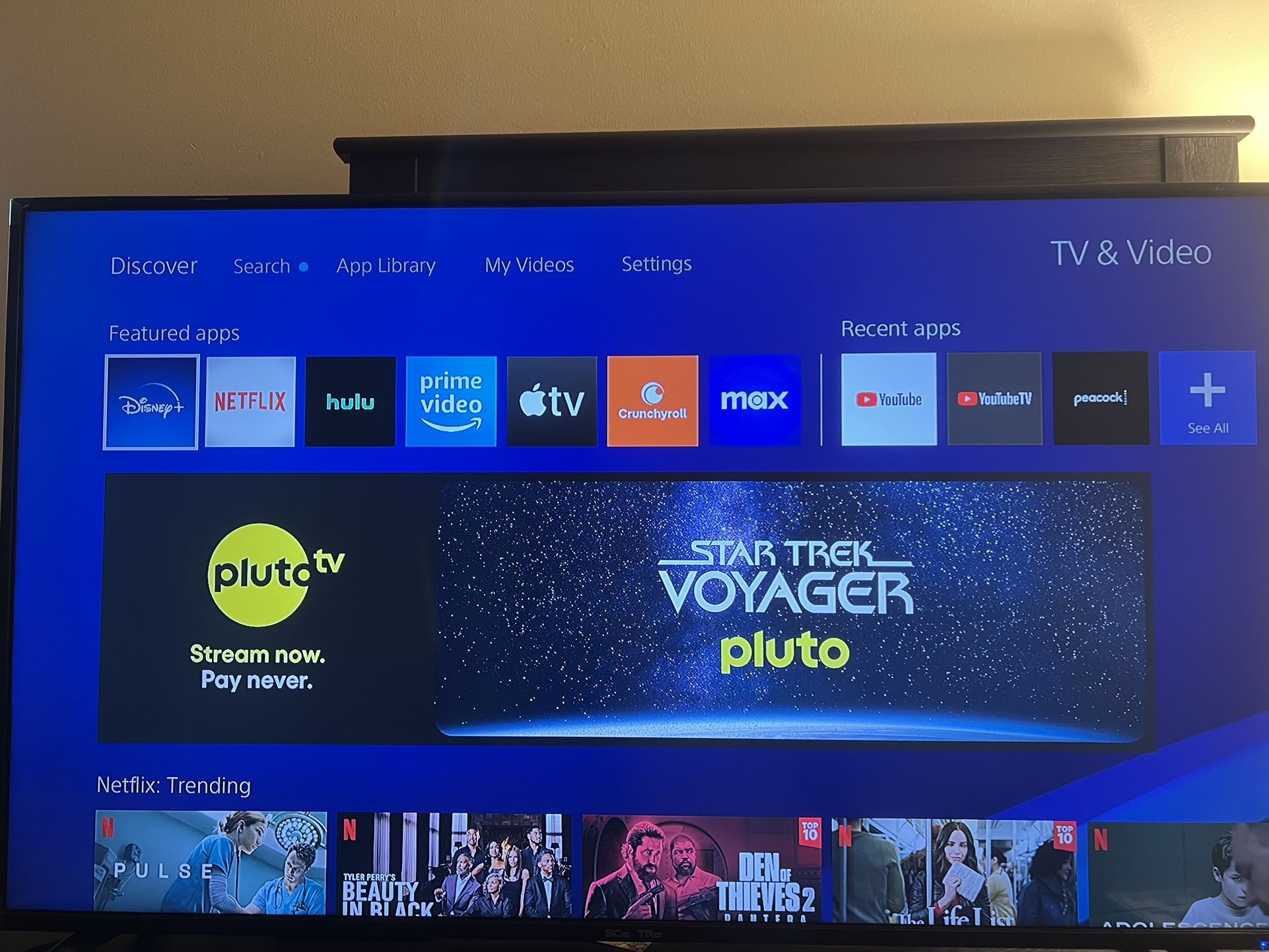 SCEPTRE 43in TV-Good Condition