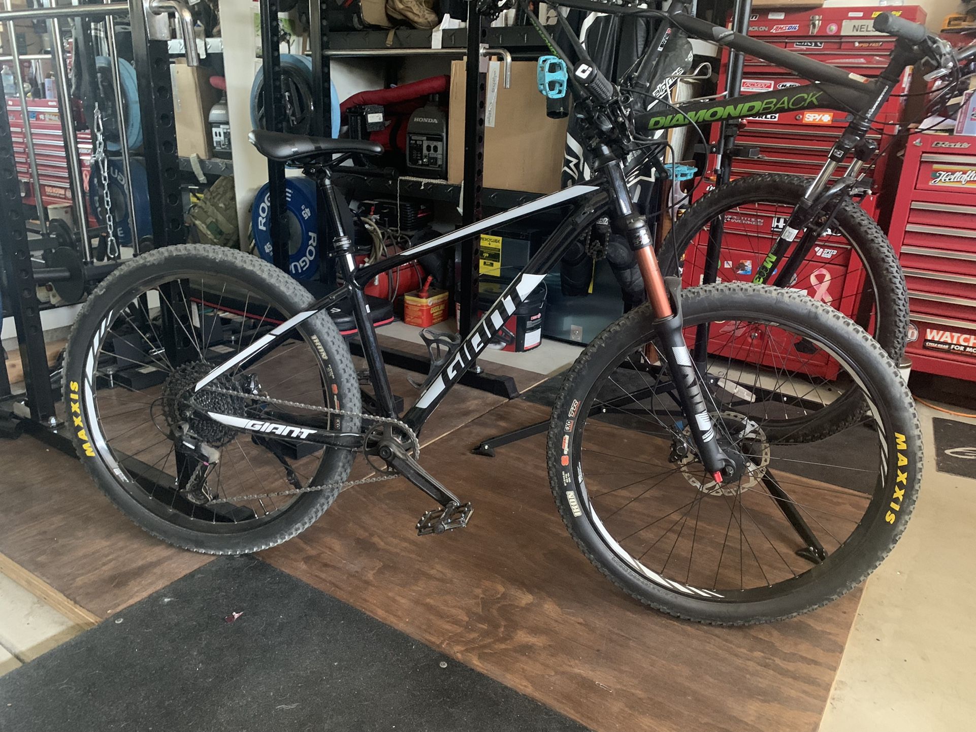 Giant Hardtail MTB Fully Upgraded