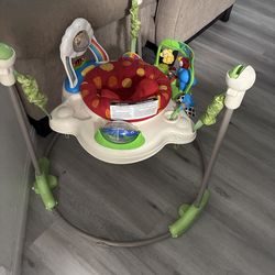 Baby jumper