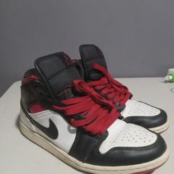 Jordan 1 Mid No Box