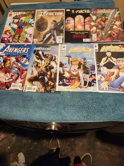 Mixed Comic Book Lot of 8