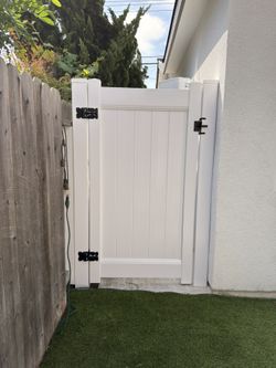 Vinyl Gates 