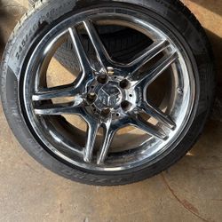 Mercedes Benz Oem Wheel And Tires 245/40/18-265/35/18