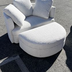 Holley Oversized Fabric Accent Chair with Storage Ottoman