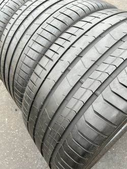 Selling Set Of Pirelli 275/35/22 And 315/30/22