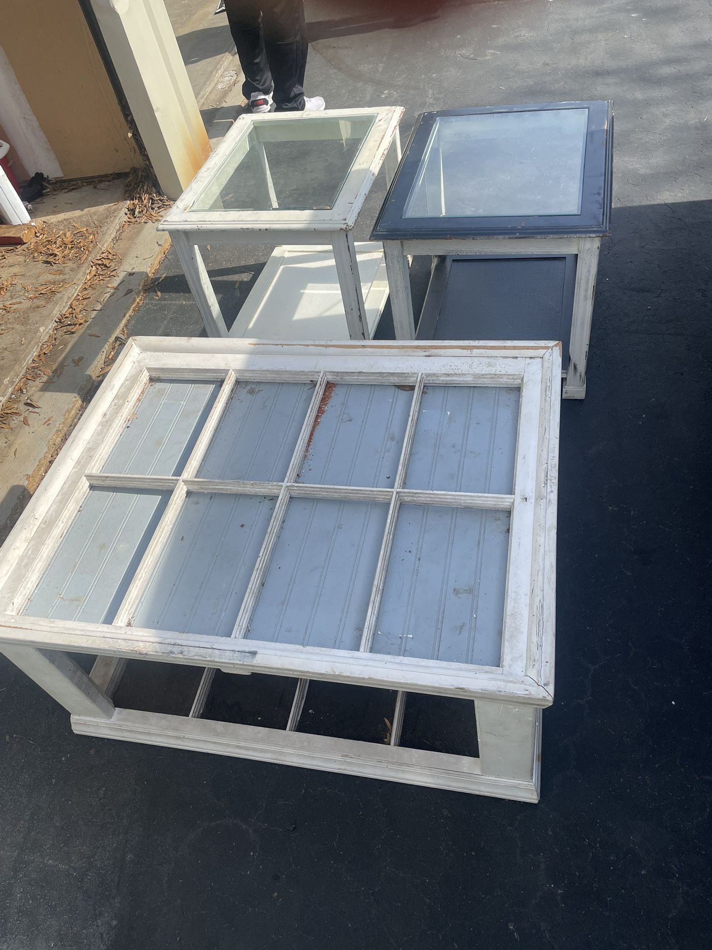 Project, Coffee table and end tables