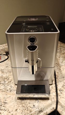 Jura Micro 9 Coffee Espresso Latte Machine. Fully Refurbished