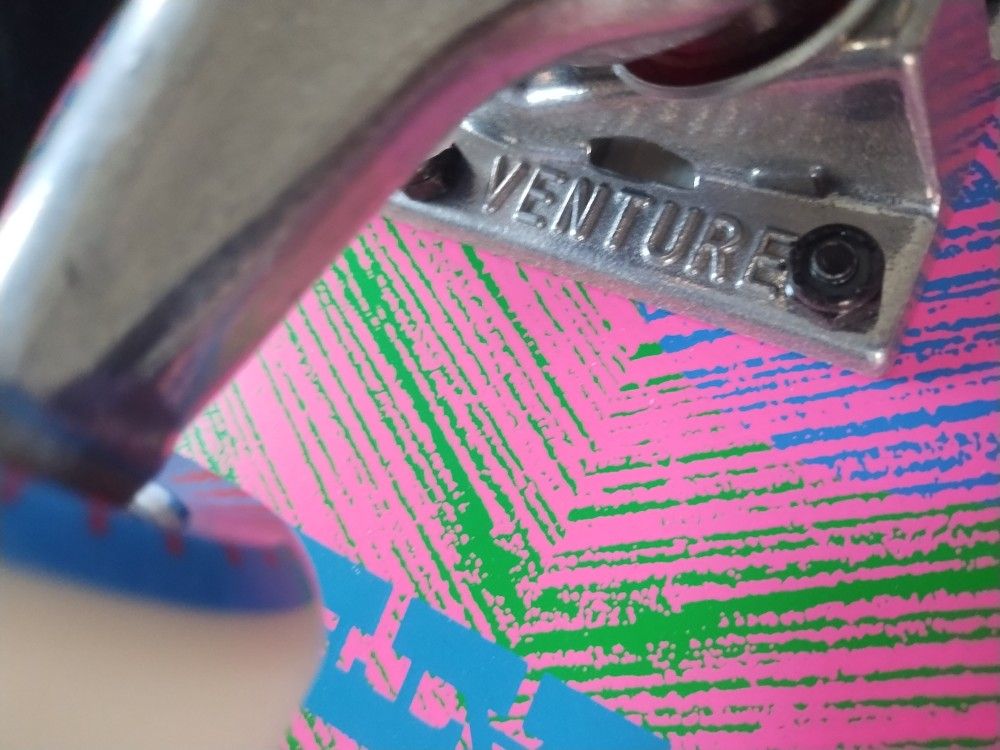 Skateboard  Sports & Outdoors