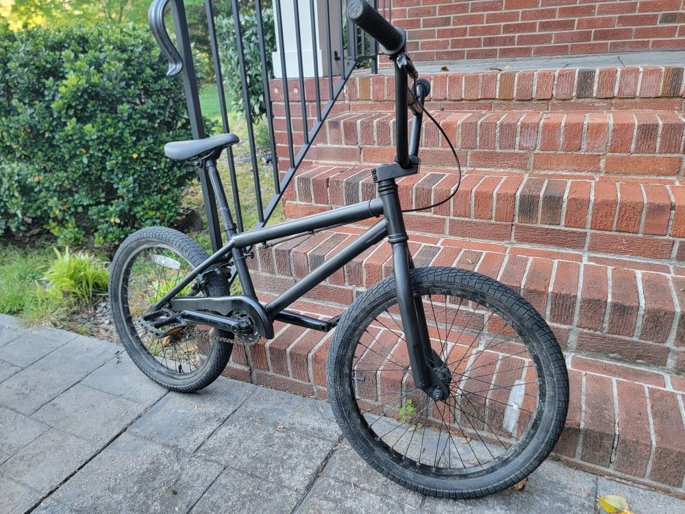 Haru Leucadia BMX/Trick Bike 20 Inch