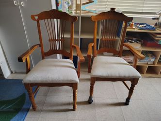 2 chairs used