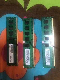 3x 8gb Memory Sticks 