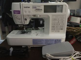 Brother LB-6800PRW Project Runway Limited Edition Sewing