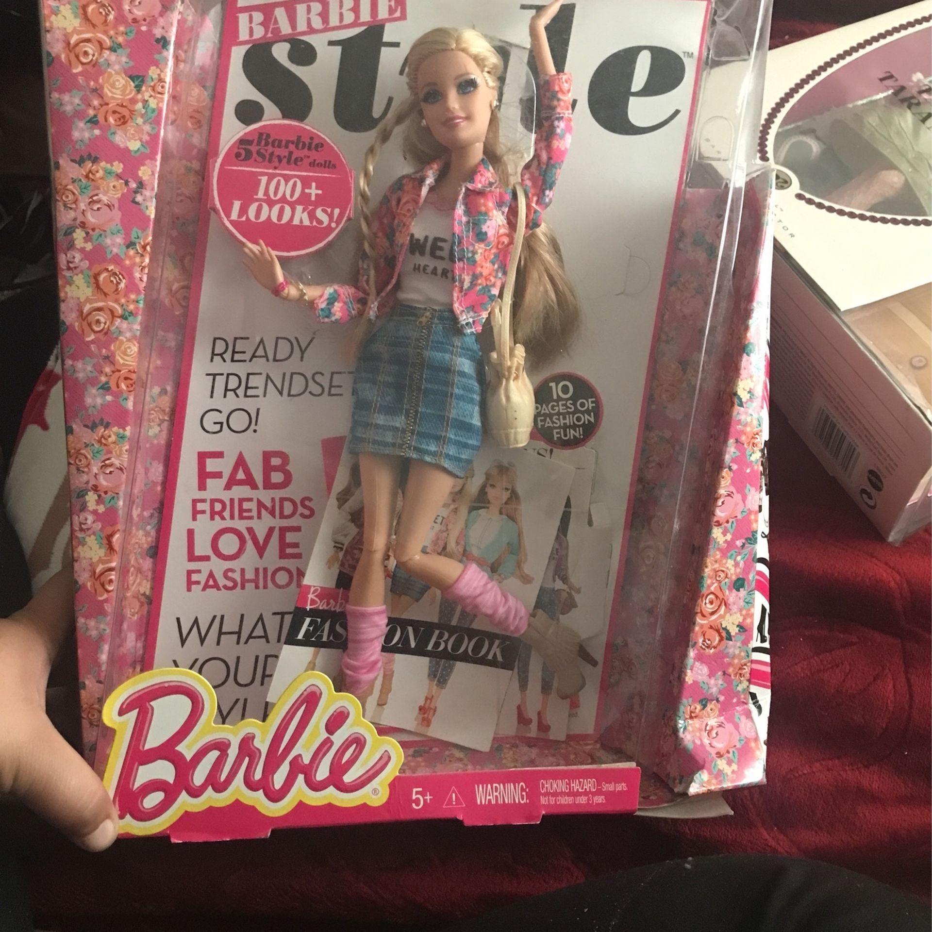 Barbie Complete Look Flowers Fashion Pack