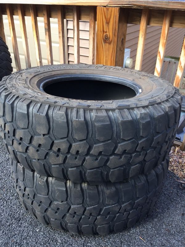 Tires 285/70/17 2 federal courage and 1 mickey thompson tires