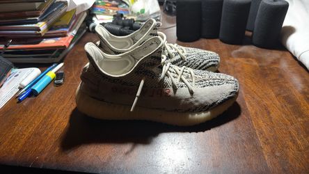 Yeezy 350 zebras