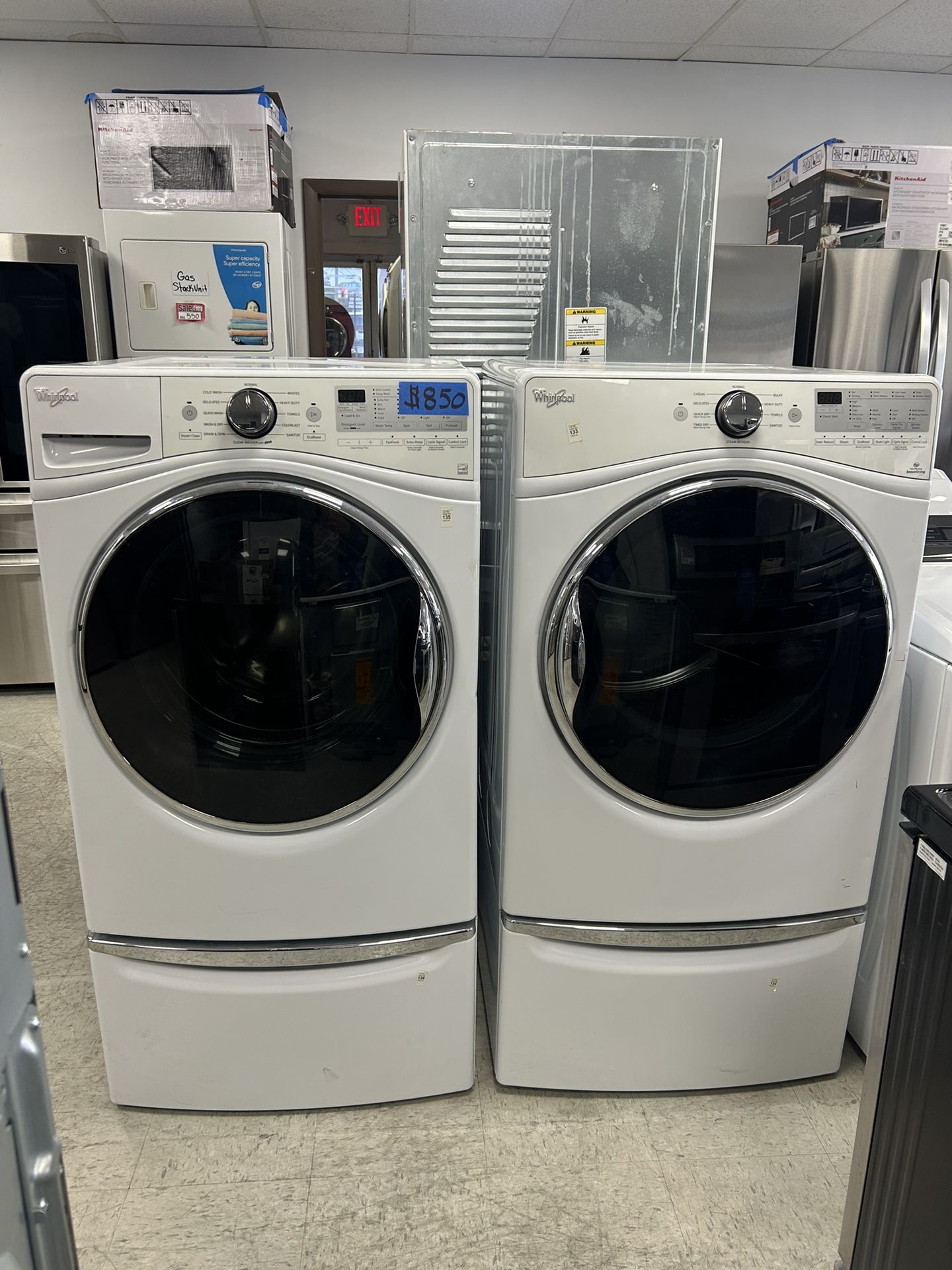 Whirlpool Electric Front Load Washer & Dryer Set In White
