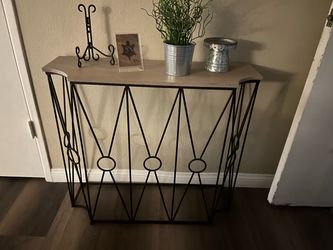 Entry table