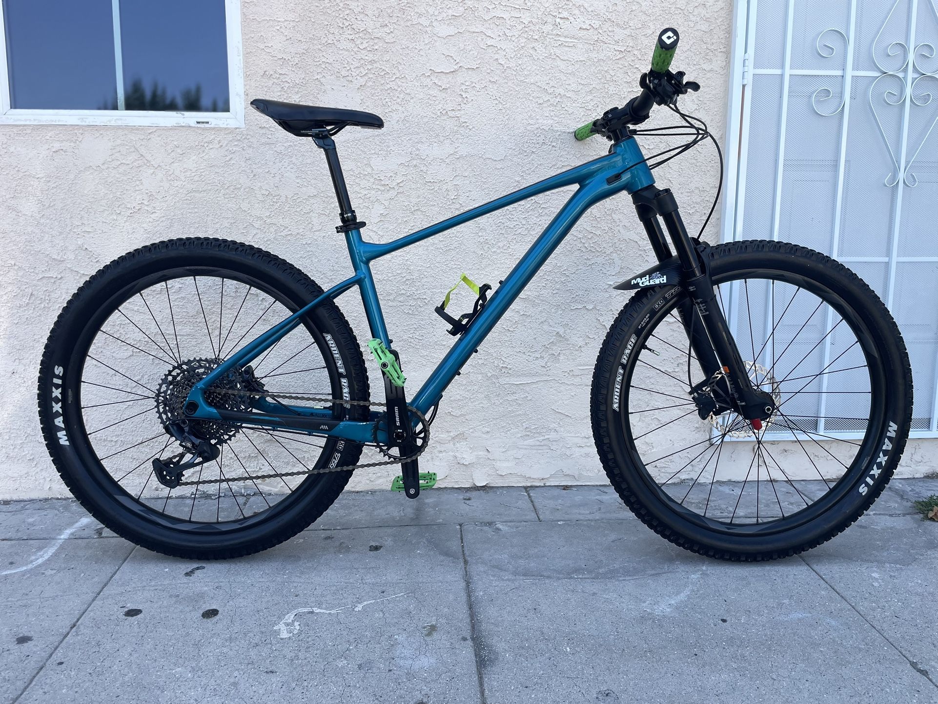 27.5 MTB Giant Fathom