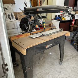 Dewalt Black N Decker Radial Arm Saw