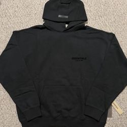 🔥 FEAR OF GOD ESSENTIALS HOODIE – BLACK (STRETCH LIMO) – SIZE XL (NEW)