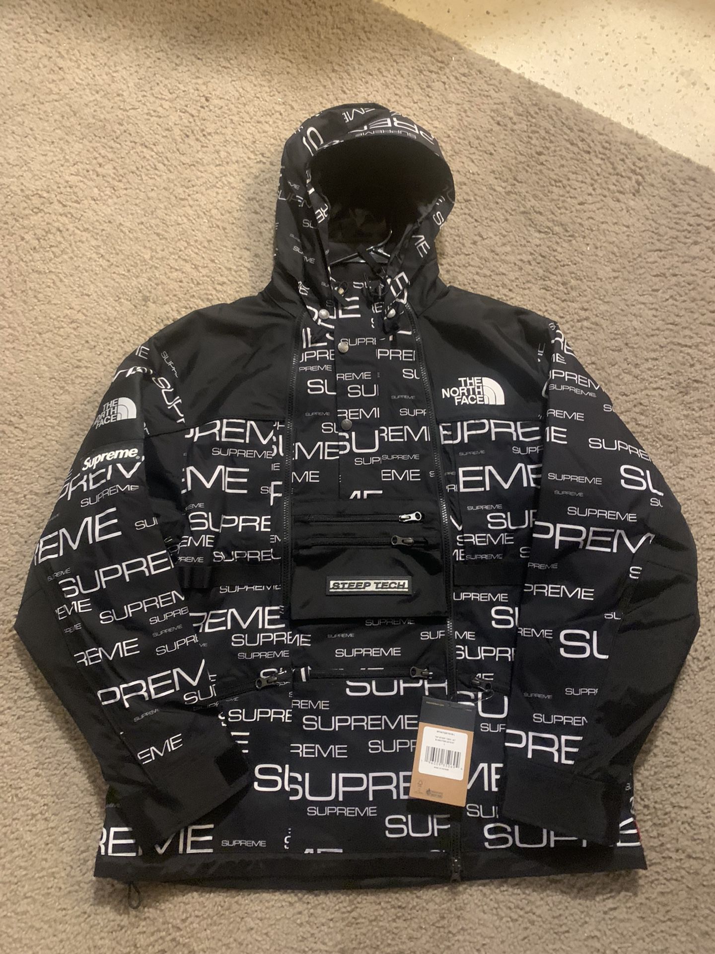 Supreme x The North Face Steep Tech Jacket Size Men’s Large Brand New 