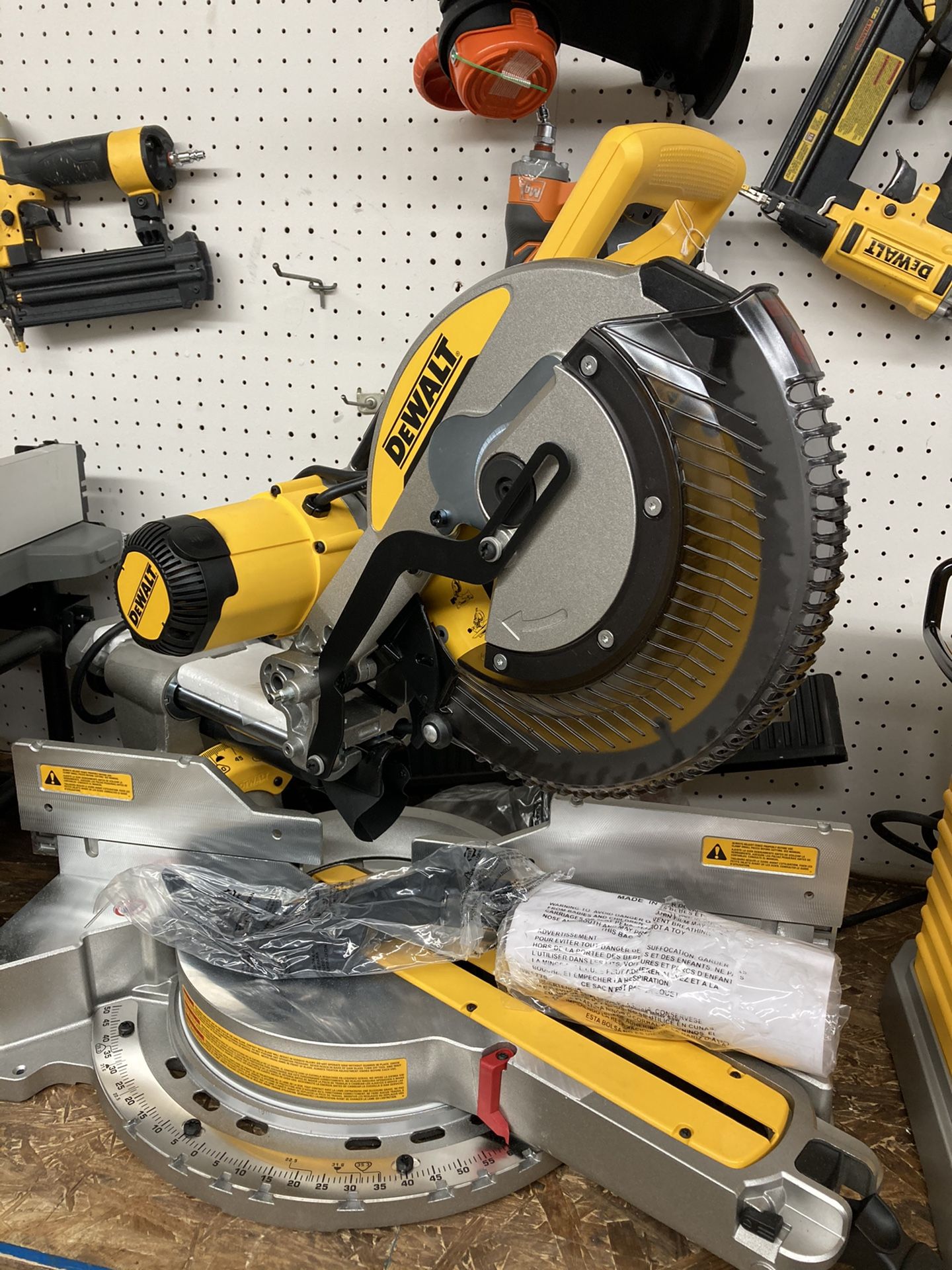 DEWALT 15 Amp Corded 12 in. Double Bevel Sliding Compound Miter Saw, Blade Wrench & Material Clamp