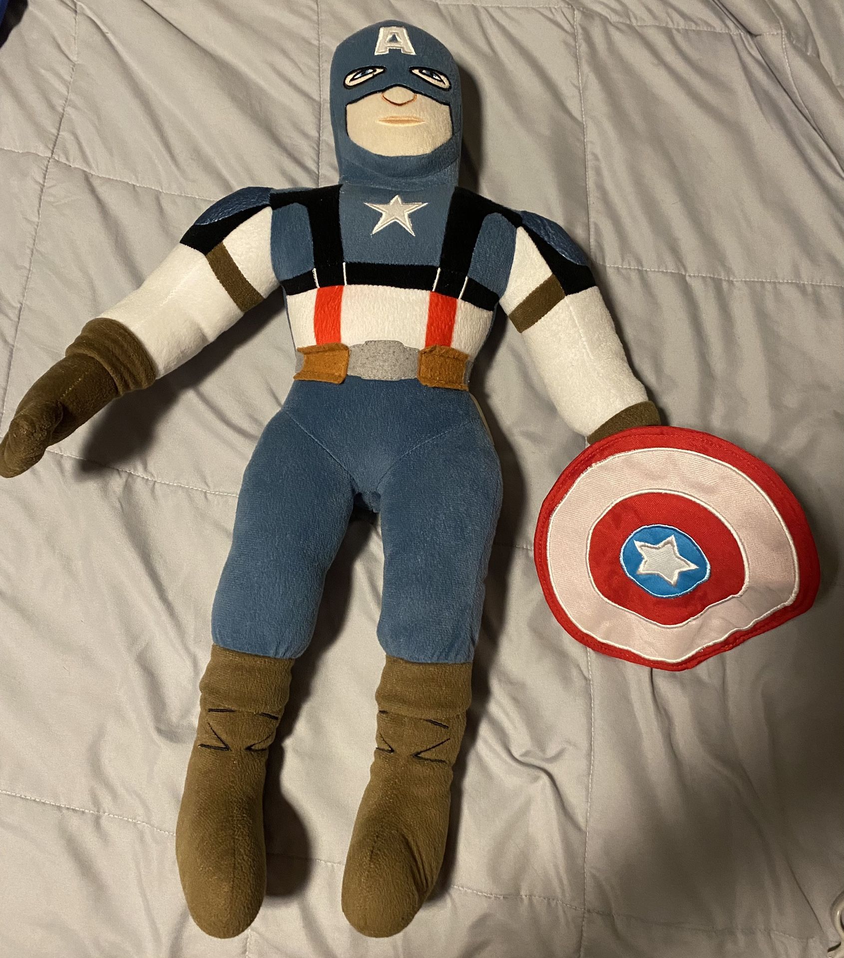 Marvel 26 Inches Captain America Plush With Attach Shield RARE