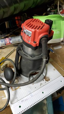 Milwaukee Router motor No Bits