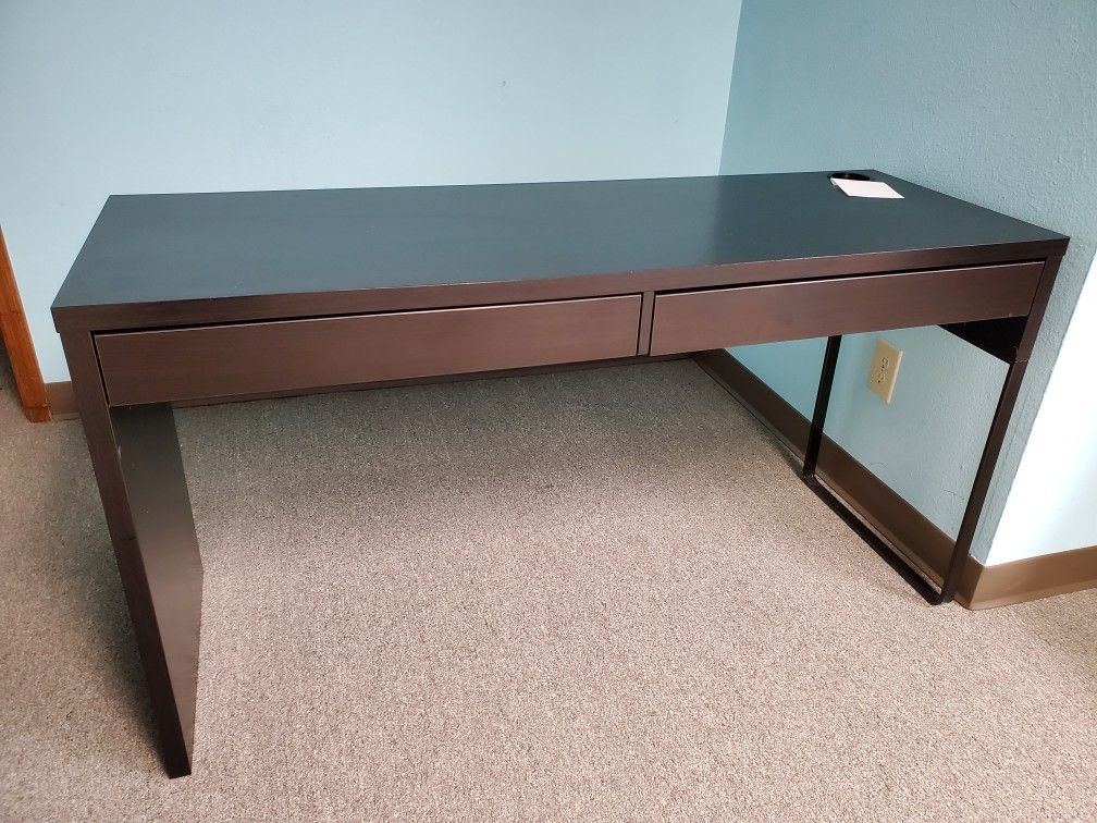 IKEA MICKE Desk (PENDING SALE)