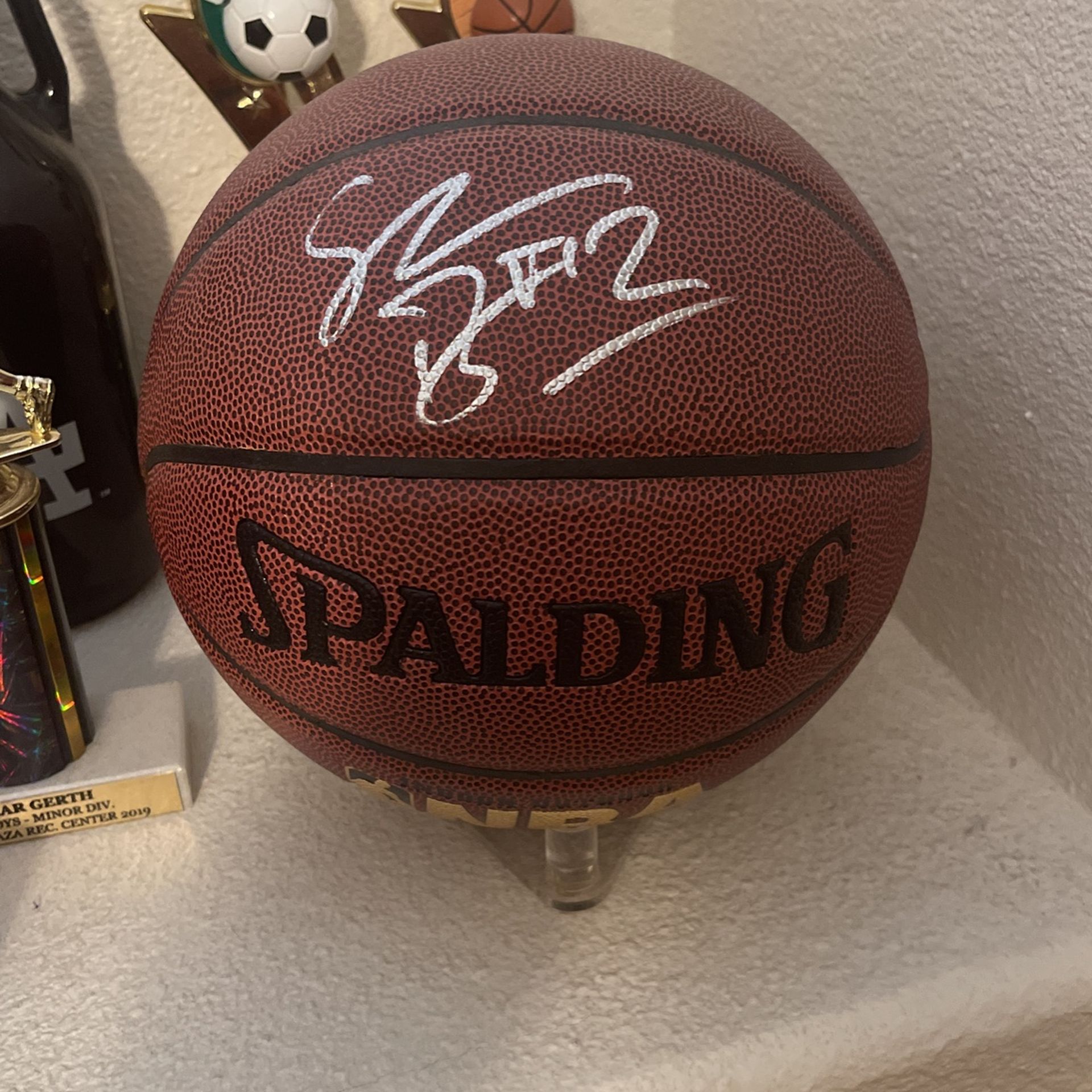 Authentic Shannon Brown Signed Lakers Basketball PSA COA