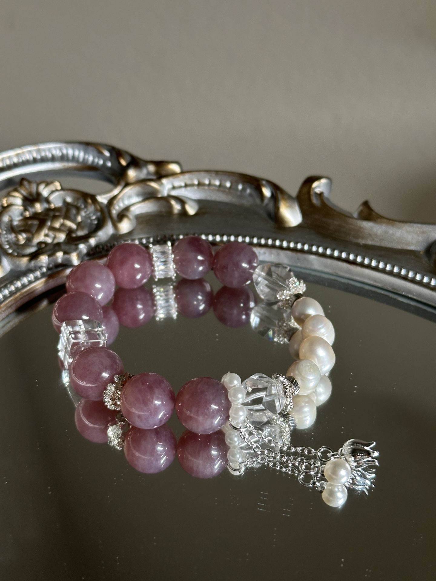 💜 Violet Rose Quartz & Pearl Bracelet | Elegant Crystal Accents
