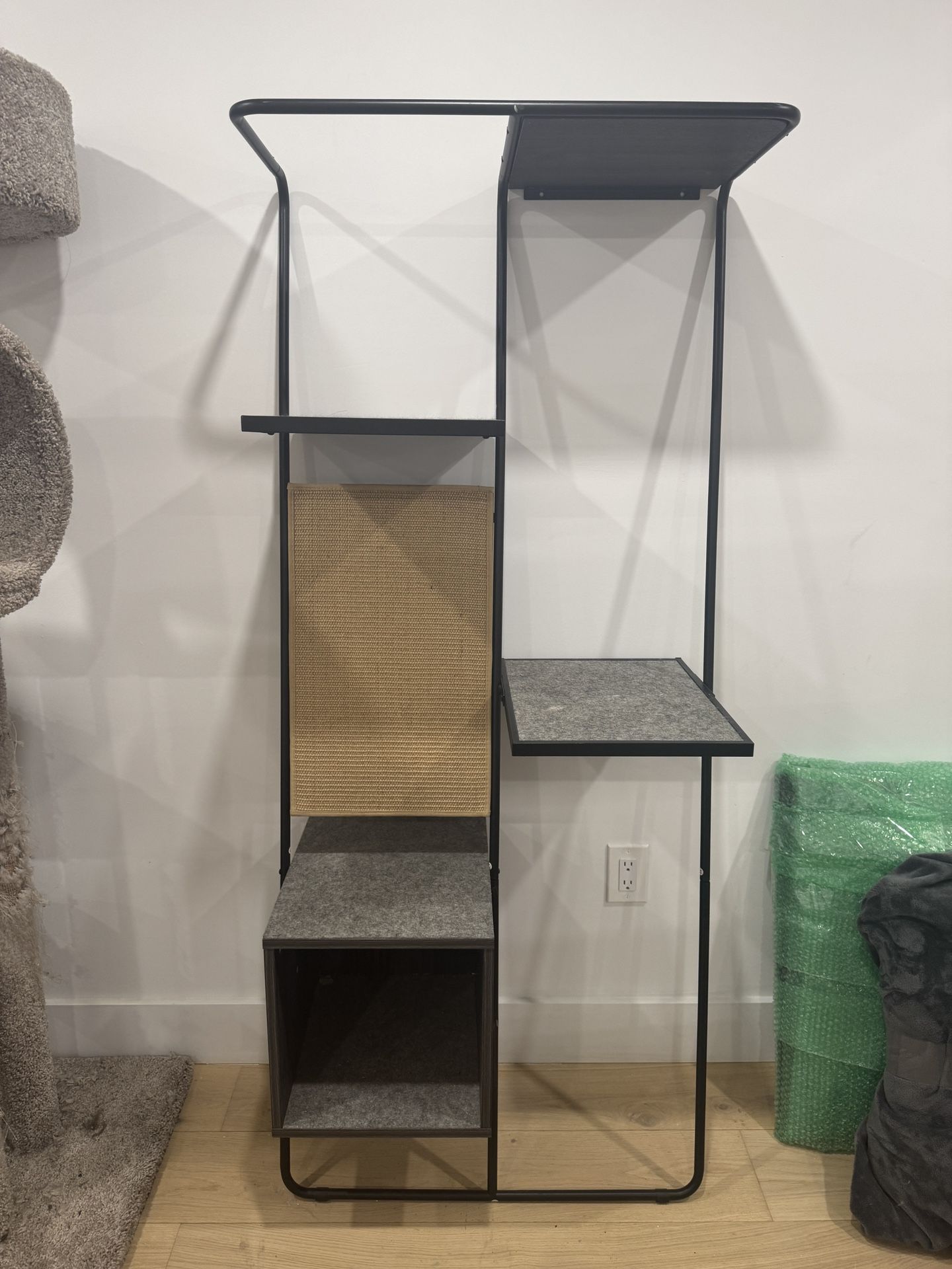 65” Cat Tree / Cat Condo